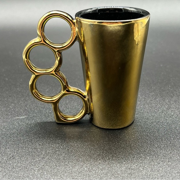 Shiny Mirror Gold Glass Double Shot Glass With A Brass Knuckles Detailed  Handle - Picture 3 of 8